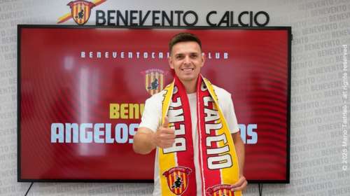 Ιταλία: Υπέγραψε στην Μπενεβέντο ο Τσιγγάρας