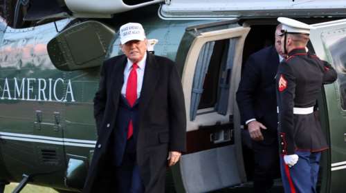 Ο Τραμπ διατάσσει να ενταθούν οι επιχειρήσεις κατά των παράνομων μεταναστών σε Λος Άντζελες, Σικάγο και Νέα Υόρκη