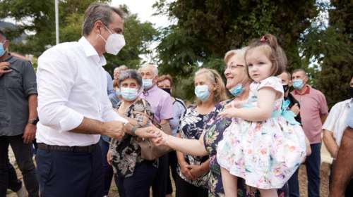 Περιοδεία Μητσοτάκη στη Μεσσηνία: Η επίσκεψη στο φράγμα της Χριστιανούπολης και στον εντυπωσιακό ναό της Μεταμόρφωσης του Σωτήρος