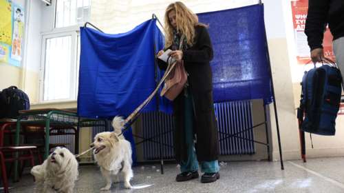 Δημοσκόπηση Pulse: Μάχη ΠΑΣΟΚ - Πλεύσης Ελευθερίας για τη δεύτερη θέση - Ναι στην άρση μονιμότητας στο Δημόσιο από το 74%