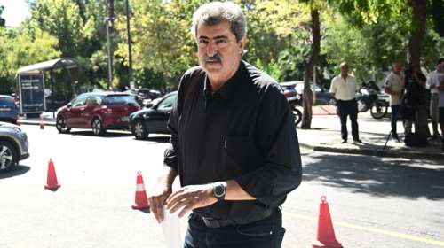 Ο Παύλος Πολάκης κατέθεσε και επίσημα την υποψηφιότητά του για την προεδρία του ΣΥΡΙΖΑ-ΠΣ