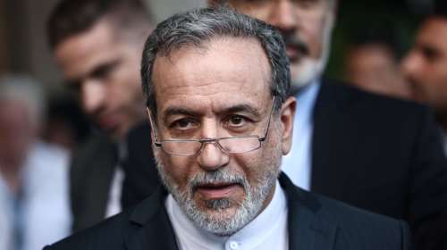 Ιρανός ΥΠΕΞ: Tο Ιράν δεν πρόκειται να εγκαταλείψει το πυρηνικό του πρόγραμμα