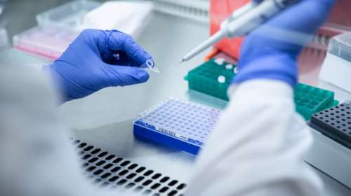 Ρινικά εμβόλια για τον κορονοϊό σε σπρέι: Ενθαρρυντικά οι πρώτες ενδείξεις από τις έρευνες