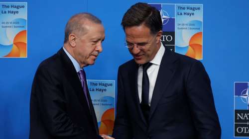 Ερντογάν - Ρούτε συζήτησαν για την Ουκρανία ενόψει της συνάντησης Τραμπ – Πούτιν στην Αλάσκα