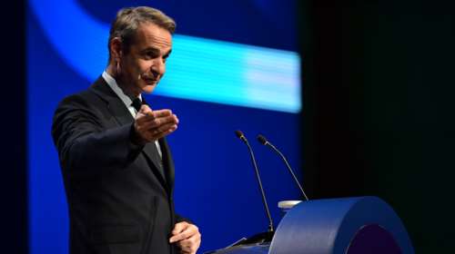 Ο Μητσοτάκης κλείνει τα σενάρια για πρόωρες εκλογές μετά τη διάλυση του ΣΥΡΙΖΑ - Βάζει απέναντί του το ΠΑΣΟΚ