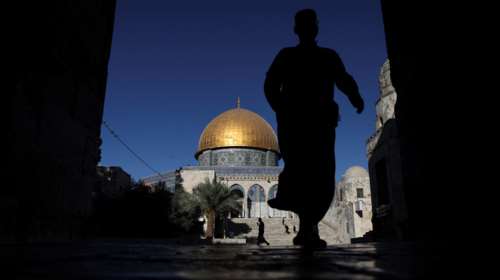 Η ισραηλινή αστυνομία απαγόρευσε στον Μεγάλο Μουφτή της Ιερουσαλήμ την είσοδο στο Τέμενος Αλ-Άκσα