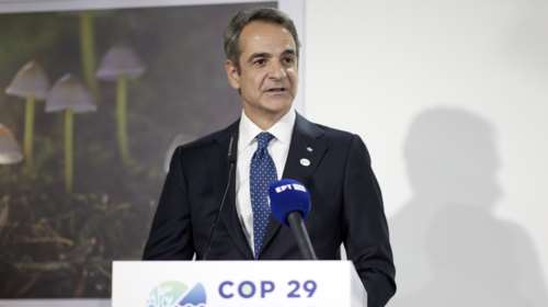 Συνάντηση Μητσοτάκη με τον Πρόεδρο του Αζερμπαϊτζάν στη Διάσκεψη για το Κλίμα - Τι συζήτησαν