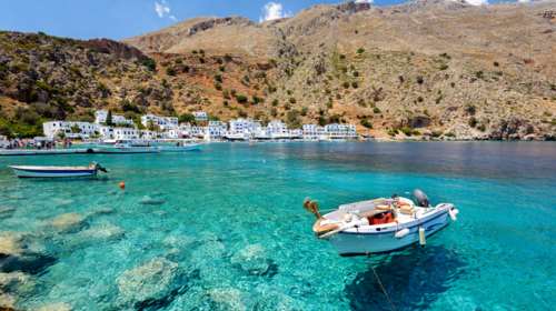 Τουρισμός για όλους: Αντίστροφη μέτρηση για το voucher των 150 ευρώ - Οι δικαιούχοι και η διαδικασία