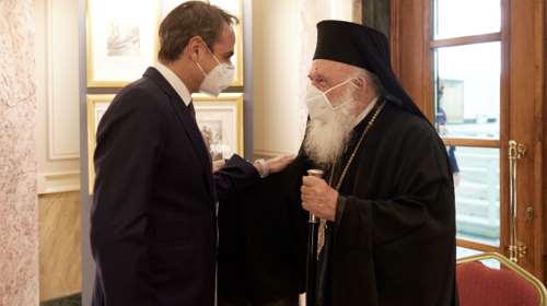 Τετ α τετ Μητσοτάκη - Ιερώνυμου για το Πάσχα: Σενάριο για Ανάσταση νωρίτερα - Επιτάφιος γύρω από τους ναούς