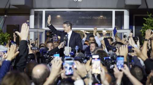 &quot;Ο Τσίπρας τιμωρήθηκε άσχημα, ο Μητσοτάκης πανηγυρίζει&quot;: Πως σχολιάζουν τα γερμανόφωνα ΜΜΕ τις εκλογές