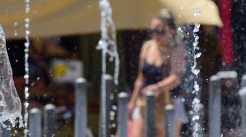 Καιρός - Ακραίος καύσωνας διαρκείας σε ολόκληρη τη χώρα - Πού θα &quot;χτυπήσουν&quot; 45άρια