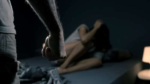 Αλεξανδρούπολη: &quot;Χτυπούσε την κόρη μου με σίδερο, τέσσερα χρόνια είχα να την δω&quot; - Ξεσπά ο πατέρας της 29χρονης