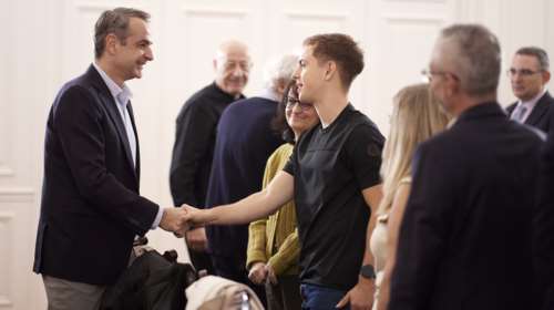 Εκρηξη στους Αμπελοκήπους: Το Δημόσιο θα αποκαταστήσει την πολυκατοικία- Συνάντηση Μητσοτάκη με κατοίκους