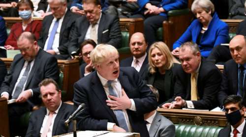 Νέο χτύπημα για τον Μπόρις Τζόνσον: Πρόταση δυσπιστίας από πρώην υπουργό του μετά τα... έξι κορονοπάρτι