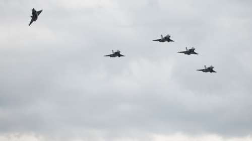 Ρωσικά μαχητικά παραβίασαν τον εναέριο χώρο της Σουηδίας - Ήταν οπλισμένα με πυρηνικά