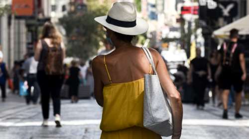 Μίνι καύσωνας την Τρίτη: Στους 36 βαθμούς ο υδράργυρος - Πού θα βρέξει