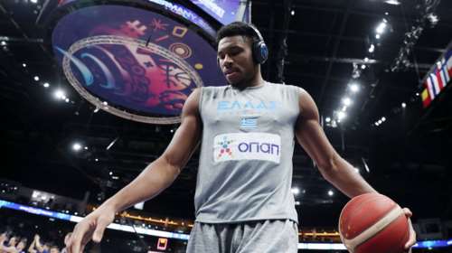 Γιάννης Αντετοκούνμπο: Οταν αποσυρθώ, θέλω να... εξαφανιστώ, να μην με ξέρει κανείς