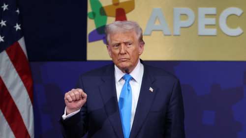 Τραμπ: Δεν κινδυνεύει η εκεχειρία στη Γάζα - Εάν δεν συμμορφωθεί η Χαμάς, θα αφανισθεί