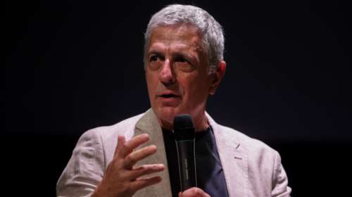 Στέλιος Κούλογλου: Του αρνήθηκαν τη βίζα οι αμερικάνικες αρχές- &quot;Μήπως εγώ σκότωσα τον Τζόν Κένεντι;&quot;