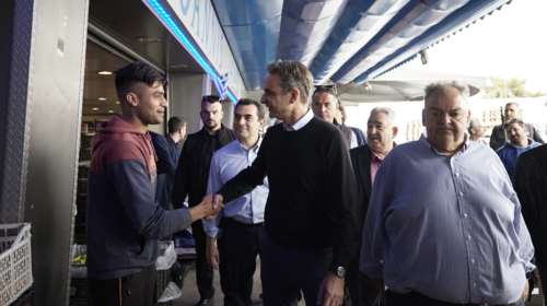 Μητσοτάκης από λαχαναγορά Ρέντη: Συνεχής η μάχη κατά της ακρίβειας - Υπάρχει πτώση τιμών σε αρκετά προϊόντα