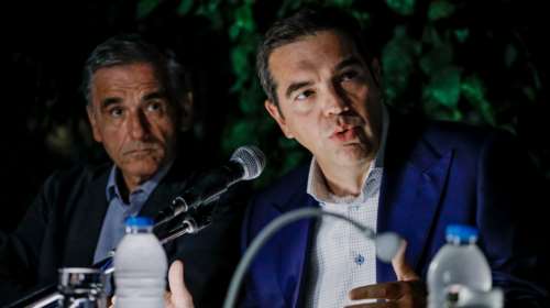 Αρχισαν τα όργανα στον ΣΥΡΙΖΑ: Τσακαλώτος και &quot;Ομπρέλα&quot; δεν θέλουν &quot;ξένους&quot; στο συνέδριο - Διπλό όχι στον Τσίπρα