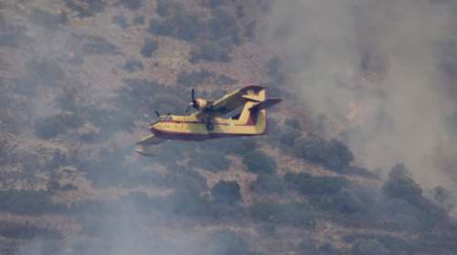 Meteo για φωτιά στη Νέα Πέραμο: Αναμένεται επιδείνωση πυρομετεωρολογικών συνθηκών με ενίσχυση  ανέμων