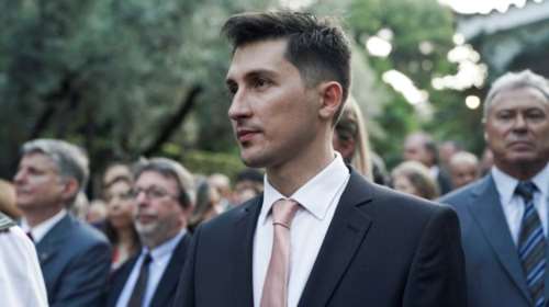 Γαμπρός ντύθηκε χθες ο Παύλος Χρηστίδης - Παντρεύτηκε στο Ναύπλιο [εικόνες]