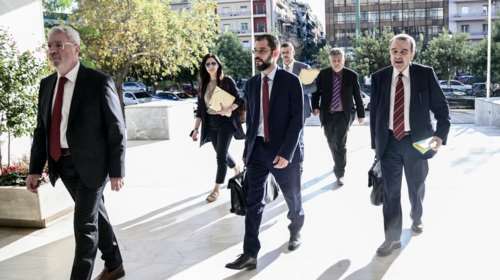 Ειδικό δικαστήριο: &quot;Ο Αλέξης μου, ο Νίκος μου και ο Κώστας μου&quot; - Ο Τόμπρας για τα &quot;παιδιά του Μαξίμου&quot; του Καλογρίτσα