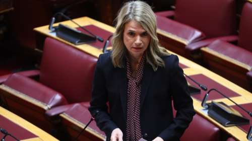 Μιλένα Αποστολάκη: Η κυβέρνηση αρνείται να προστατέψει τους δανειολήπτες σε ελβετικό φράγκο