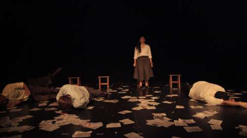 &quot;Οι γειτονιές του κόσμου&quot;, του Γιάννη Ρίτσου, για μία τελευταία παράσταση στο Θέατρο &quot;Τζένη Καρέζη&quot;