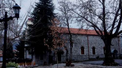 Καλάβρυτα: Στο αρχείο η έρευνα για το κορονο-τραπέζωμα με αστυνομικούς - Φήμες ότι έκλεισαν τα στόματα