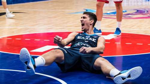 Εθνική Μπάσκετ: Ο απίστευτος Λαρεντζάκης οδήγησε τη &quot;γαλανόλευκη&quot; στο Παγκόσμιο του 2023