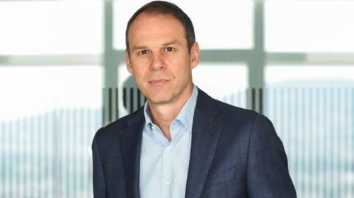 ΟΤΕ: Κυρίαρχος στις τηλεπικοινωνίες με τη μισή Ελλάδα συνδρομητές - Πώς σηκώνει το γάντι στη ΔΕΗ