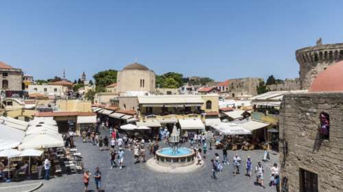 Δεύτερο κύκλωμα στη Ρόδο: Πλαστά πτυχία με 1.200 ευρώ - Εμπλέκεται και η προϊσταμένη της Πολεοδομίας