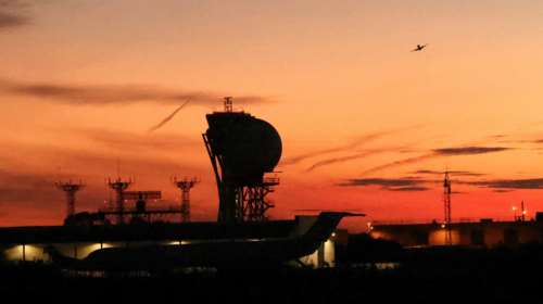 Ανησυχία για την πτώση κινεζικού πυραύλου - Η Ισπανία έκλεισε προληπτικά τον εναέριο χώρο της Καταλονίας