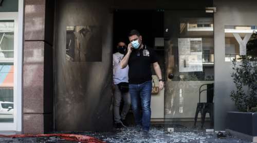 Ανάληψη ευθύνης για την επίθεση στα καταστήματα της συζύγου Χαρδαλιά και στο σπίτι του Πρετεντέρη