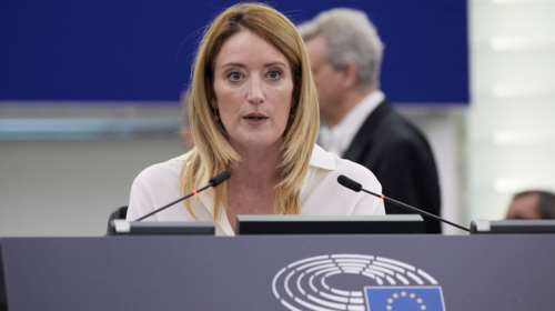 Ρομπέρτα Μέτσολα: "Πρέπει να κοιτάξουμε τις ΜΚΟ βιτρίνες" - Τι είπε για τις "ύποπτες" προσεγγίσεις του Κατάρ