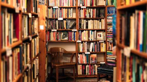 ΔΥΠΑ: Αναρτήθηκαν οι οριστικοί πίνακες για τα voucher βιβλίων - Δείτε αν είστε δικαιούχοι