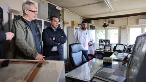 Αιφνιδιαστική επίσκεψη Τσίπρα σε δομή ΟΣΕ στη Θεσσαλονίκη: Τι θα εγκαινίαζε ο Μητσοτάκης αφού η τηλεδιοίκηση δεν λειτουργεί;