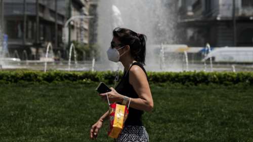 Πώς θα καθυστερήσει η κυριαρχία της μετάλλαξης Δέλτα στην Ελλάδα - Οι ειδικοί εξηγούν