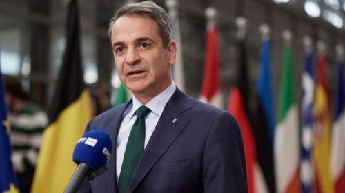 Τι λέει ο Μητσοτάκης (δημοσίως και ιδιωτικώς) για τα Τέμπη - Οι ευθύνες Καραμανλή και το "μπάζωμα"