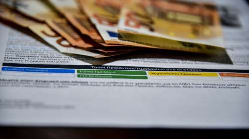 Έρχονται οι νέοι λογαριασμοί ηλεκτρικού ρεύματος - Χρεώσεις με την ώρα, μηνιαίοι λογαριασμοί και πορτοκαλί τιμολόγια