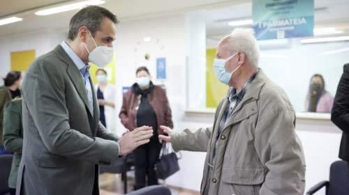 Μητσοτάκης: Έως τις αρχές Μαΐου θα έχουν εμβολιαστεί όλοι οι άνω των 60 ετών