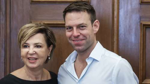 Η Γεροβασίλη &quot;αδειάζει&quot; τον Κασσελάκη για το ερωτηματολόγιο του &quot;νέου ΣΥΡΙΖΑ&quot; - Ζητά σύγκληση των οργάνων πριν το συνέδριο