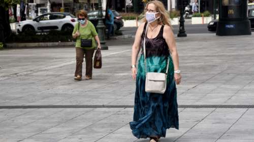 Ο κορονοϊός &quot;σαρώνει&quot; την Αττική: 165 νέα κρούσματα το Σάββατο - 27 στα Ιωάννινα - Ο χάρτης της διασποράς