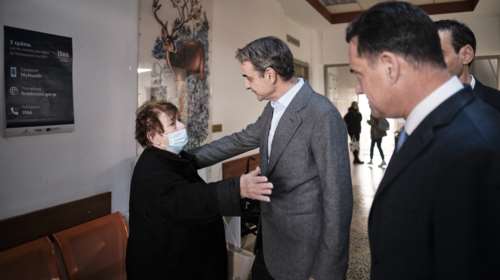 Επίσκεψη Μητσοτάκη στο νοσοκομείο "Αγιος Σάββας" για τα νέα υπερσύγχρονα χειρουργεία: "Το ΕΣΥ αλλάζει"