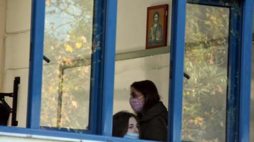 Μυτιλήνη: Στον εισαγγελέα καθηγήτρια που αρνείται να φορέσει μάσκα στην τάξη - Ενθαρρύνει τους μαθητές να κάνουν το ίδιο