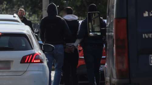 Greek Mafia: Στα δικαστήρια οι συλληφθέντες για τις δολοφονίες Σκαφτούρου και Ρουμπέτη