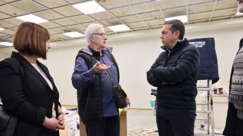 ΝΔ: &quot;Ο συνταξιούχος που υποτίθεται ενημέρωνε τον Τσίπρα στη Λάρισα είναι κομματικό στέλεχος του ΣΥΡΙΖΑ&quot; [Εικόνα]