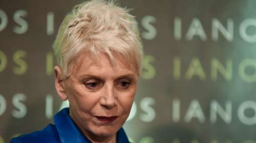 Η παράκληση της Έλενας Ακρίτα στους ανεμβολίαστους: &quot;Βάλτε πλάτη, δεν σας φταίμε τίποτα&quot;